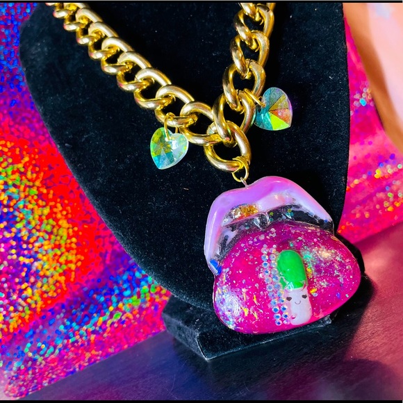 Necklace - Picture 5 of 7